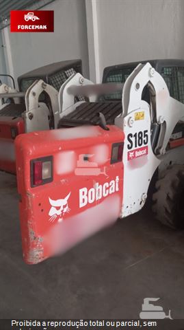 Mini-Carregadeira Bobcat S185