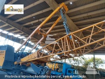 Guindaste Liebherr HS 855 HD