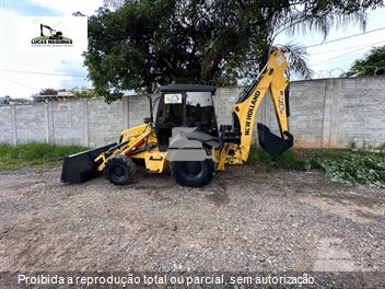 Retro Escavadeira New Holland B110B
