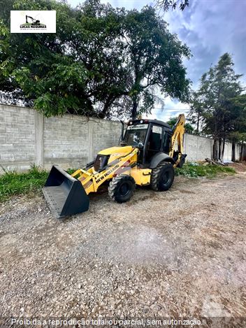 Retro Escavadeira New Holland B110B
