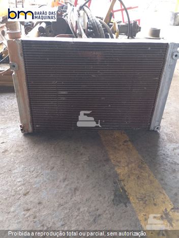 Radiador de água Mini carregadeira Case 175