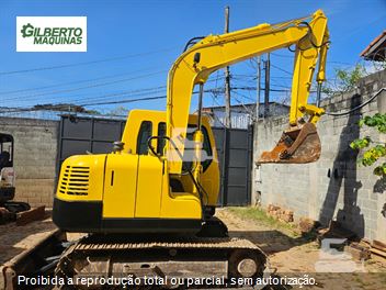 Mini-Escavadeira Hyundai R80-7