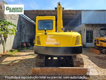 Mini-Escavadeira Hyundai R80-7