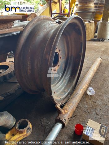 Roda 8 furos New holland Lb90