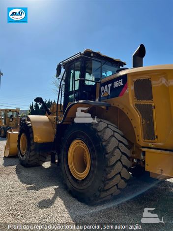 Pá Carregadeira Caterpillar 966L