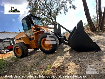Pá Carregadeira Case W20E