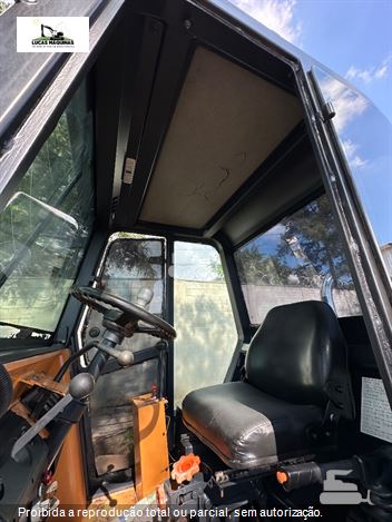 Pá Carregadeira Case W20E
