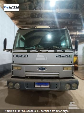 Caminhão Ford CARGO 2628 E 6x4 T 3-Eixos 2p (diesel)