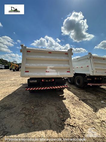 Caminhão Volkswagen 32-360 Constellation 6x4 2p (diesel)(E5)