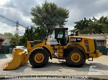 Pá Carregadeira Caterpillar 966L
