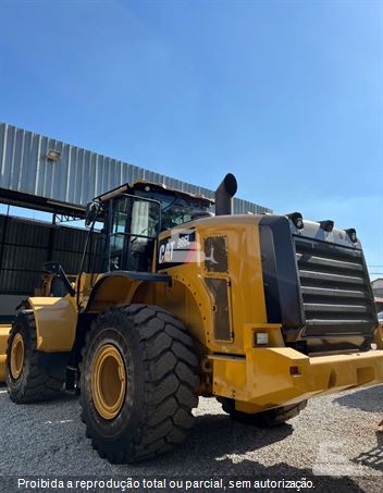 Pá Carregadeira Caterpillar 966L