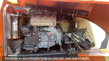 Plataforma Aérea (Elevatória) JLG 800 AJ