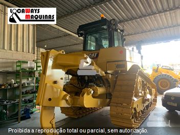 Trator de Esteira Caterpillar D8T