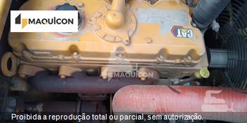 Escavadeira Caterpillar 318D2L