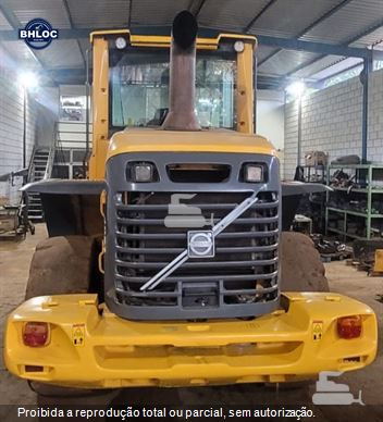 Pá Carregadeira Volvo L60F