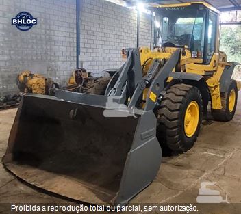 Pá Carregadeira Volvo L60F