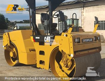 Rolo Compactador Caterpillar CB-434D