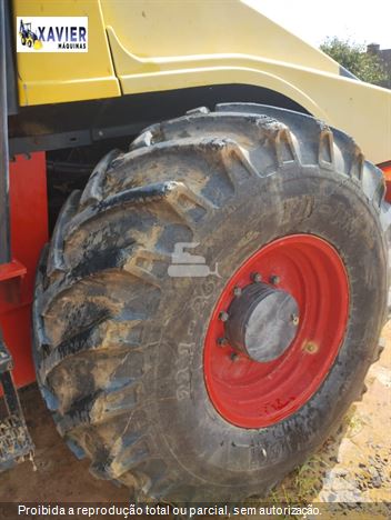 Rolo Compactador Dynapac CA250