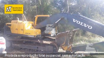 Escavadeira Volvo EC210B
