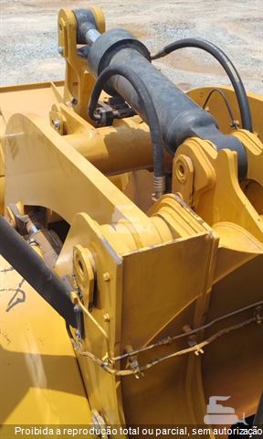 Pá Carregadeira Caterpillar 950L