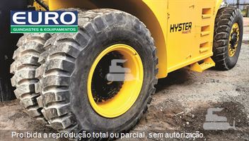 Empilhadeira Hyster H440