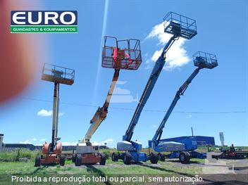 Plataforma Aérea (Elevatória) Genie ZX-135/70