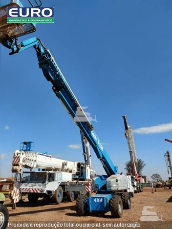 Plataforma Aérea (Elevatória) Genie S-125 4x4