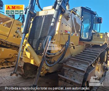 Trator de Esteira Caterpillar D8T