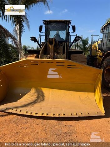 Pá Carregadeira Caterpillar 966L