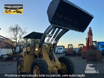 Pá Carregadeira Yale 1500B