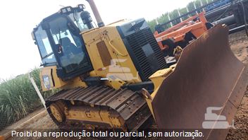 Trator de Esteira Caterpillar D6K