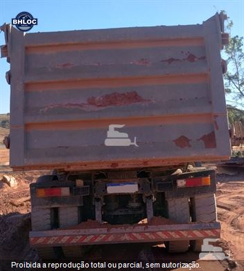 Caminhão Mercedes-Benz Axor 4144 K 6x4 2p (diesel)