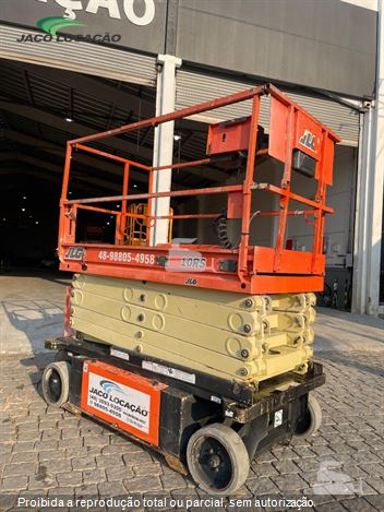 Plataforma Aérea (Elevatória) JLG 10RS