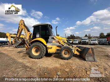 Retro Escavadeira New Holland B95B