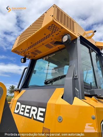 Trator de Esteira John Deere 700J