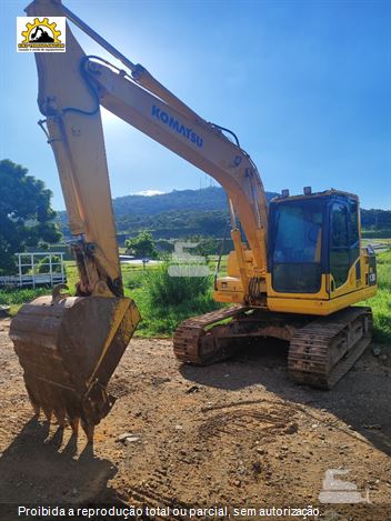 Escavadeira Komatsu PC130