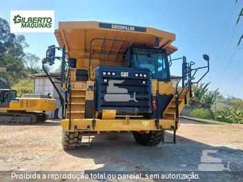 Caminhão Caterpillar 775G