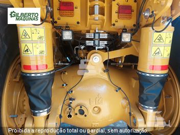 Caminhão Caterpillar 775G