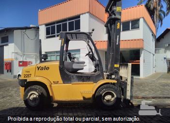 Empilhadeira Yale GP155VX