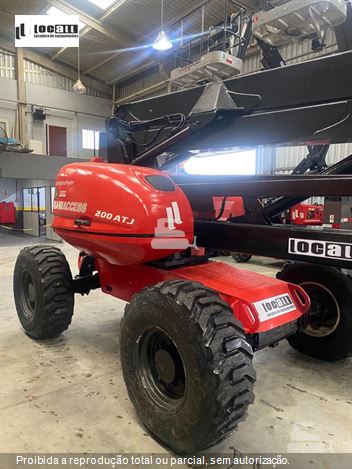 Plataforma Aérea (Elevatória) Manitou 200 ATJ