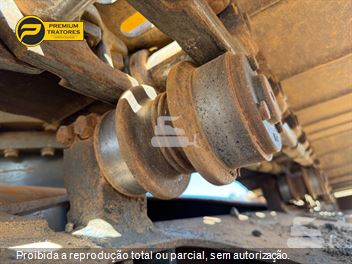Escavadeira Komatsu PC200