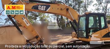 Escavadeira Caterpillar 320DL