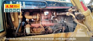 Trator de Esteira Caterpillar D6D