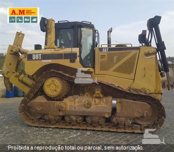 Trator de Esteira Caterpillar D8T