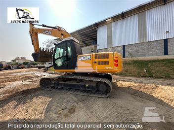 Escavadeira JCB JS200