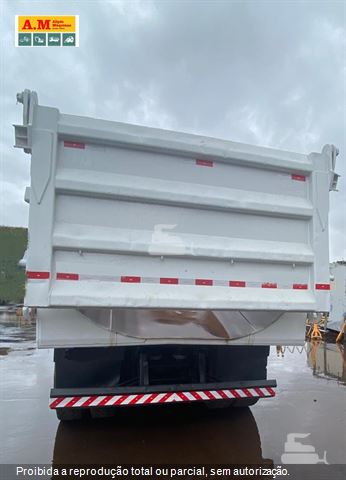 Caminhão Mercedes-Benz Axor 4144 K 6x4 2p (diesel)