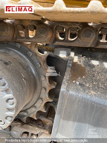 Escavadeira Komatsu PC200