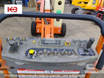 Plataforma Aérea (Elevatória) JLG E450 AJ