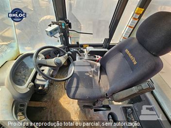 Pá Carregadeira Komatsu WA320