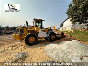 Pá Carregadeira Volvo L90F